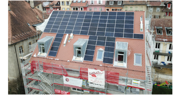 Pompe à chaleur et panneaux photovoltaïques